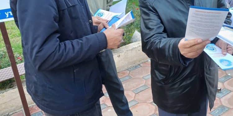 Вохӯрии судманд бо муҳоҷирони ба ватан баргашта ва корҷӯён дар шаҳри Кӯлоб