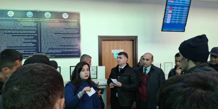 Корҳои иттилоотию – фаҳмондадиҳӣ дар “Фурӯдгоҳи байналмилалии  шаҳри Душанбе”