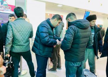 Вохӯриву мулоқот бо муҳоҷирони меҳнатӣ