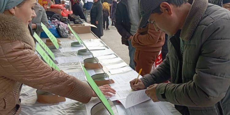 Ярмаркаи ҷойҳои холии корӣ дар ноҳияи Ашт