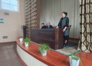 Вохӯрии судманд дар шаҳри Бустон