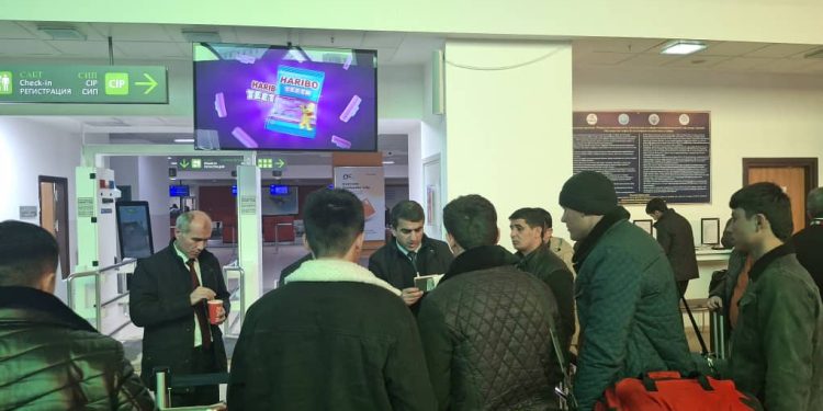 Корҳои иттилоотӣ – маърифатӣ дар фурудгоҳҳо, истгоҳи роҳи оҳан ва нақлиёти мусофирбар