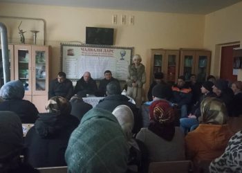 Вохӯрии судманд бо сокинони Ҷамоати шаҳраки  Меҳнатободи ноҳияи Ҷаббор Расулов