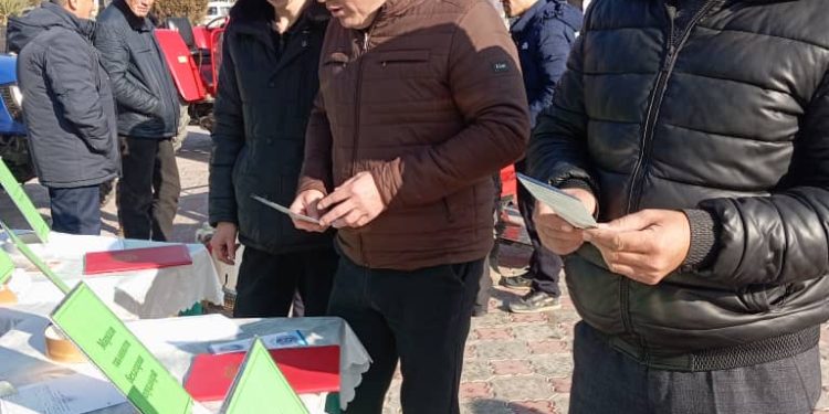 Ярмаркаи  ҷойҳои холии корӣ дар ноҳияи Ашт