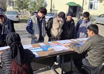 Вохӯриву мулоқотҳо бо сокинони ноҳияи Фархор