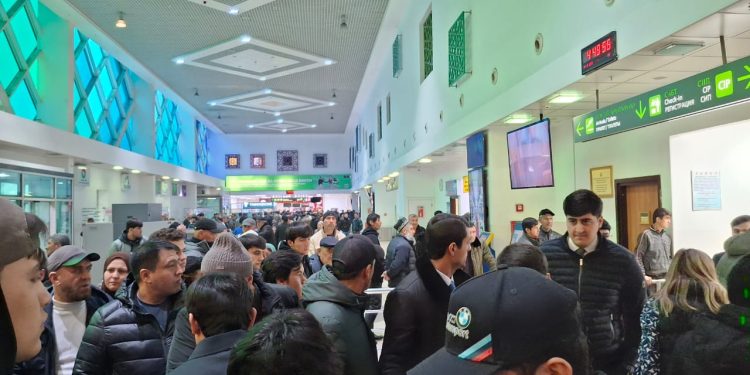 Корҳои иттилоотӣ – маърифатӣ дар “Фурудгоҳи байналмилалии шаҳри Душанбе”