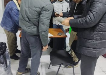 Вохӯриву суҳбатҳо бо шаҳрвандон – муҳоҷирони меҳнатӣ дар ҶСК “Фурудгоҳи байналмилалии Кӯлоб”