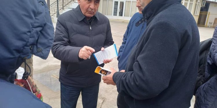 Вохӯрии судманд бо сокинони шаҳри Кӯлоб