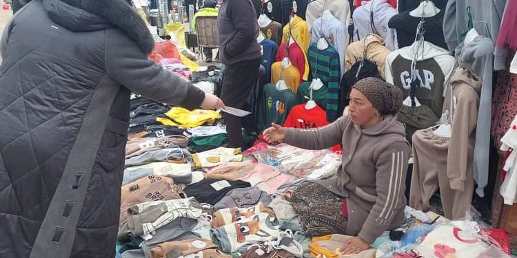 Вохӯриву мулоқот бо сокинони ноҳияия Ашт