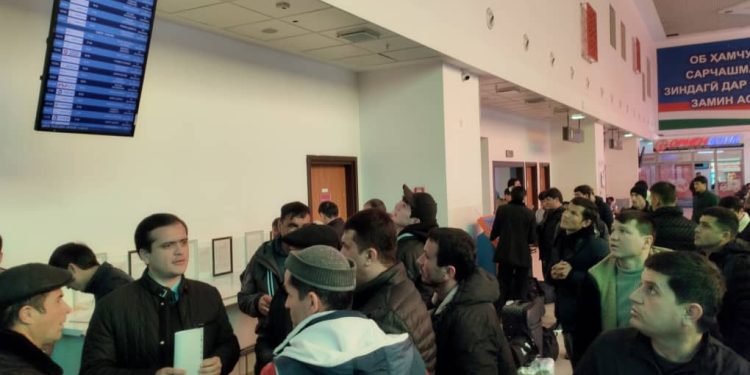 Информационно-разьяснительная работа в «Международном аэропорту города Душанбе»