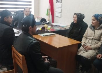 Встреча с вернувшимися мигрантами в Айнинском районе