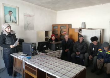 Мулоқоти судманд бо сокинони ноҳияи Фархор