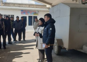 Мулоқот дар терминали мусофиркашонии роҳи “Абрешим”- и шаҳри Хуҷанд