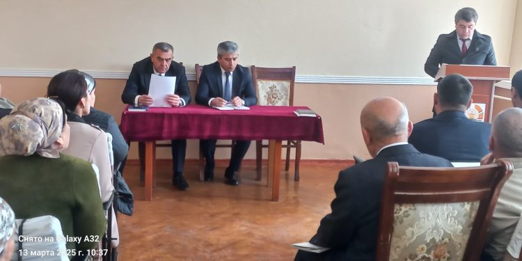 Мулоқоти судманд дар ноҳияи Зафаробод