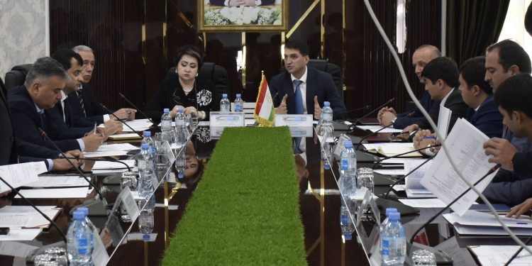 Ҷамъбасти фаъолияти Хадамот дар семоҳаи авали соли равон