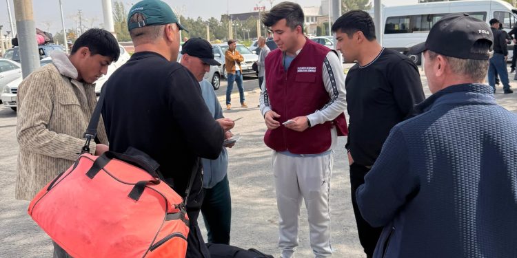 Корҳои иттилоотӣ – маърифатӣ дар “Истгоҳи роҳи оҳани Хуҷанд”