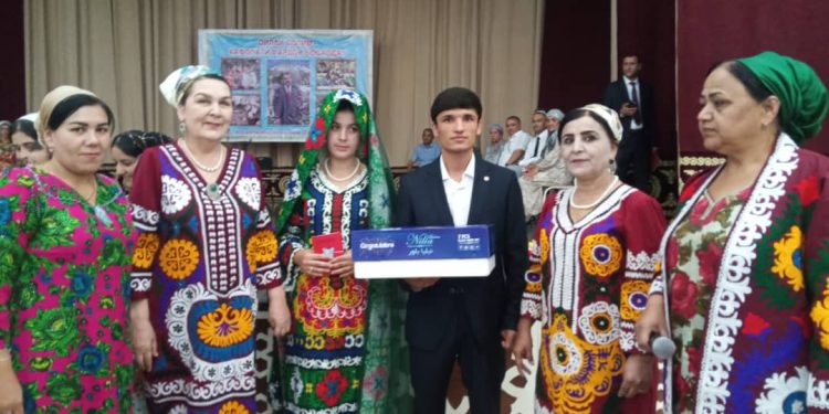 Таҷлили “Рӯзи байналмилалии оила” дар ноҳияи Фархор