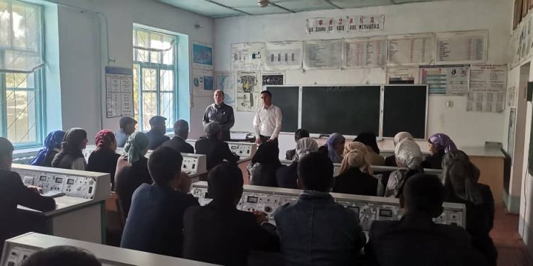 Чорабинии иттилоотӣ – фаҳмондадиҳӣ  дар байни  шаҳрвандон ва муҳоҷирони ба ватан бозгашта