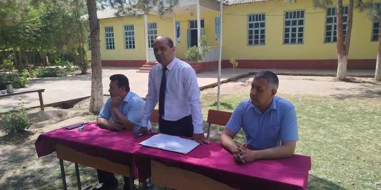 Мулоқоти навбатӣ дар ноҳияи Қубодиён