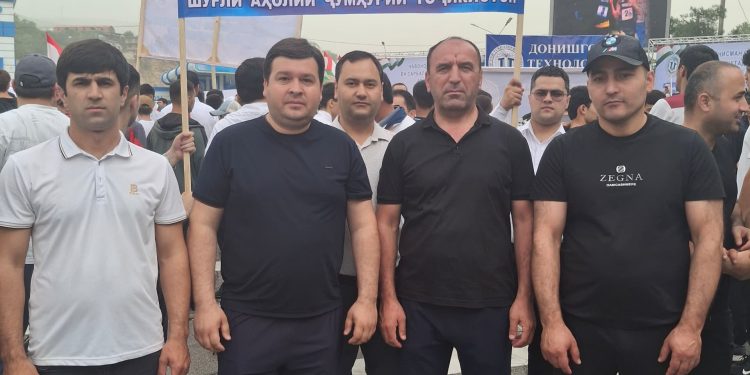 ИШТИРОКИ КОРМАНДОНИ ХАДАМОТИ МУҲОҶИРАТ ДАР ДАВИ МИЛЛӢ ВА МАРАФОНИ ВЕЛОСИПЕДРОНӢ