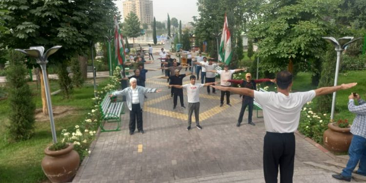 Машқи пагоҳирӯзӣ дар Боғи фарҳангӣ – фароғатии “Кули ҷавонон”