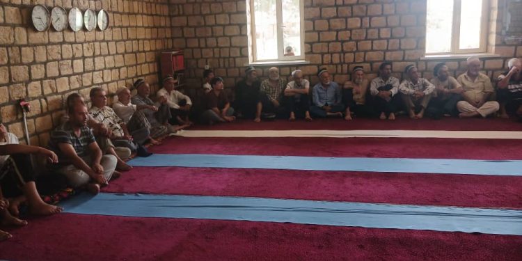 Идомаи мулоқотҳои гурӯҳи корӣ дар ноҳияи Фархор