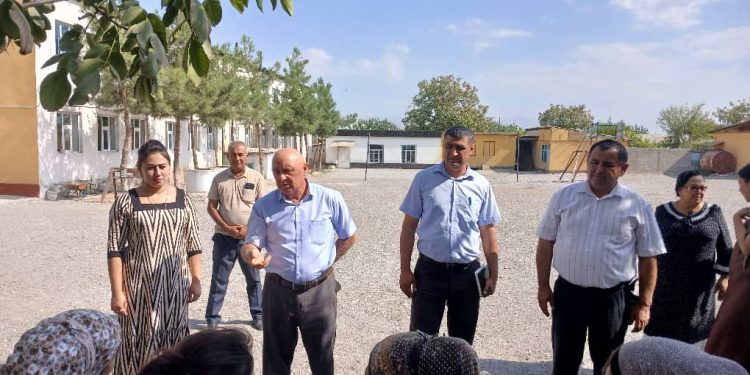 Идомаи  чорабиниҳои навбатӣ дар шаҳру ноҳияҳои Хуҷанд ва Ҷаббор Расулов