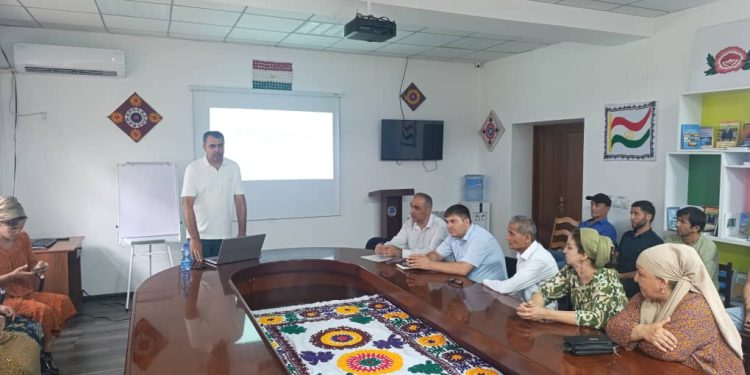 Вохӯрии навбатӣ бо сокинони шаҳри Кӯлоб