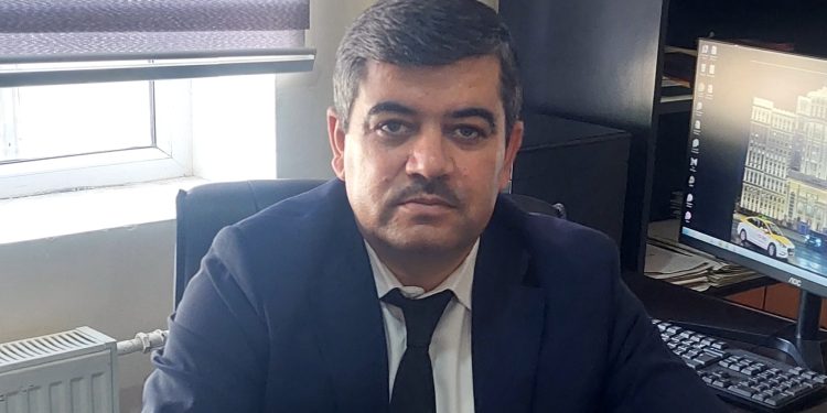Сарҷамъу муттаҳид — ҳушёру зирак бошем