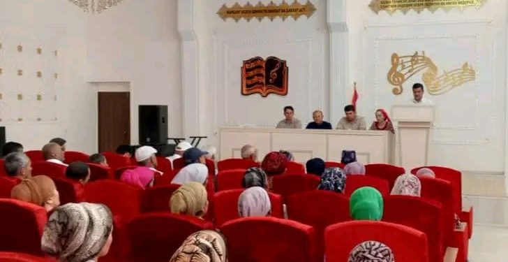 Вохӯрии гурӯҳи тарғиботӣ бо сокинони маҳаллаи Иқболи ҷамоати деҳоти Танобчӣ