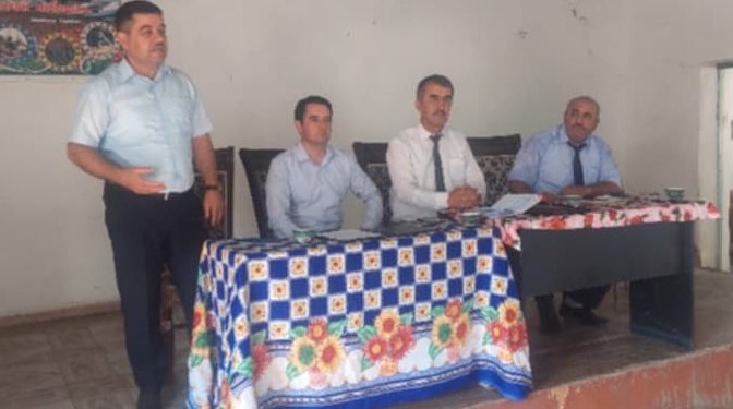 Мулоқоти судманд дар деҳаи Заркамари ҷамоати деҳоти Гурдоварони ноҳияи Темурмалик