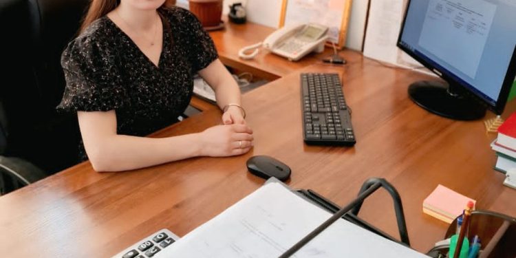 Таҳдид ба пешрафти инсоният