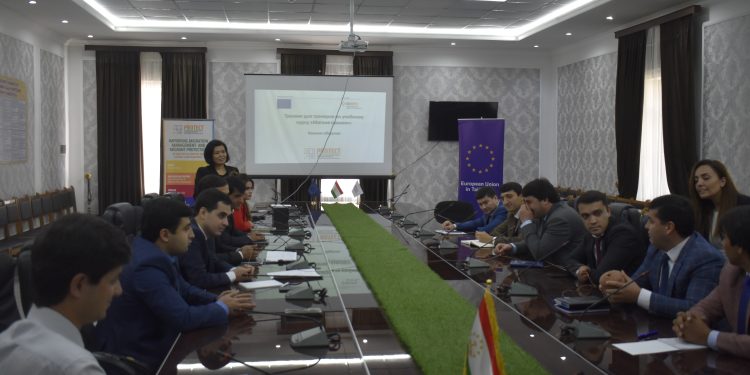 Обучающий семинар на тему «Возможности человеческой природы» для сотрудников Миграционной службы