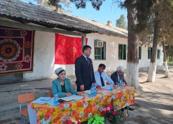 Продолжение плодотворных бесед с жителями сельского джамоата Ватан Фархорского района