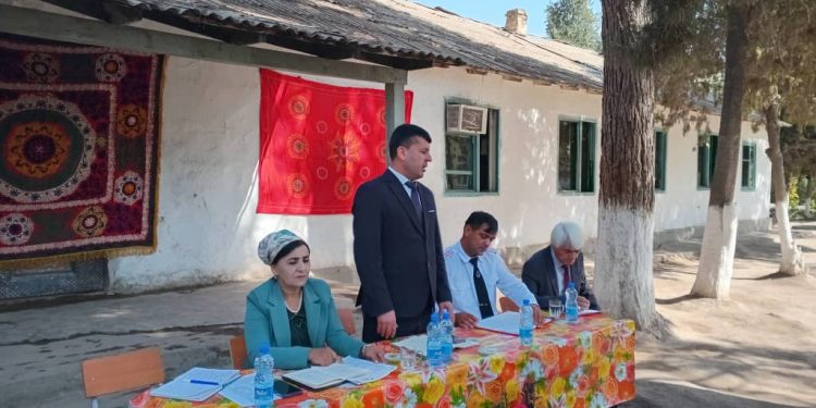 Продолжение плодотворных бесед с жителями сельского джамоата Ватан Фархорского района