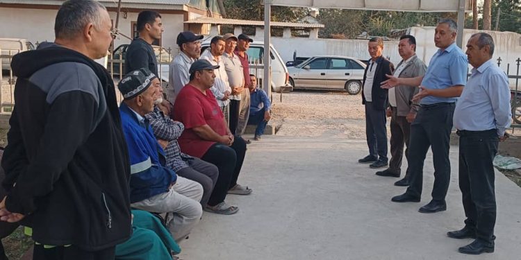 Мулоқоти навбатии гурӯҳи корӣ бо сокинони ҷамоати деҳоти Вобканди ноҳияи Қубодиён