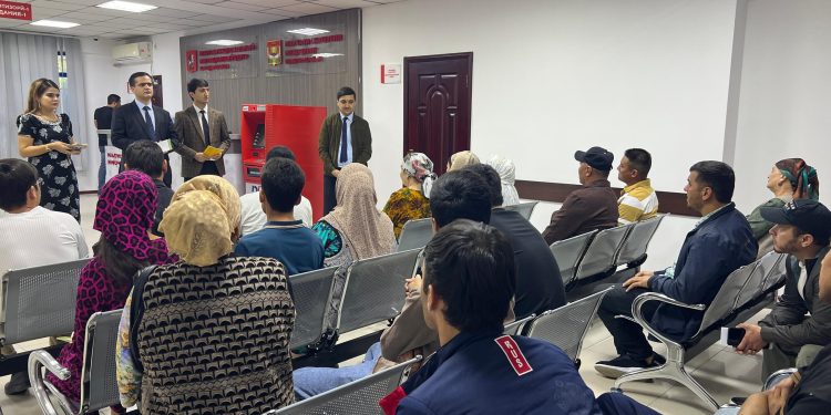 Баргузории корҳои иттилоотӣ ва машваратӣ дар шаҳри Душанбе