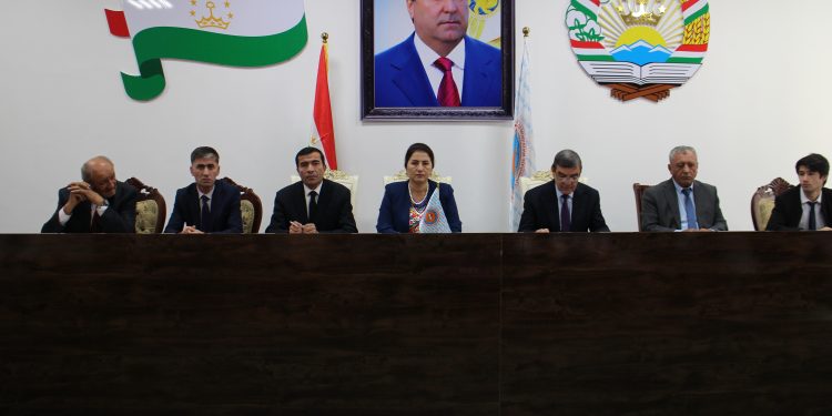 Принятие Конституции – ценнейшее достижение таджикского народа