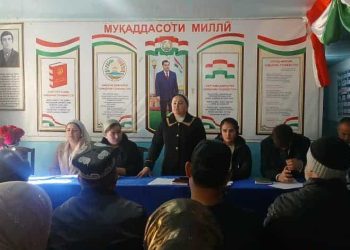 Идомаи мулоқоту вохӯриҳои судманд бо сокинони деҳаҳои ҷамоати деҳоти Ҷавонони ноҳияи Файзобод