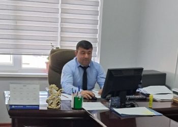 Государственный флаг является символом национальной гордости