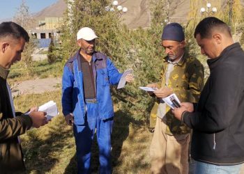 Корҳои фаҳмондадиҳӣ  бо муҳоҷирони меҳнатӣ ва аъзои оилаи онҳо