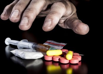 Наркотическая зависимость и ее опасность для молодёжи