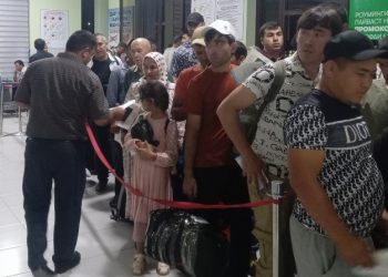 Ежедневная разъяснительная работа в “Международном аэропорту Куляб”