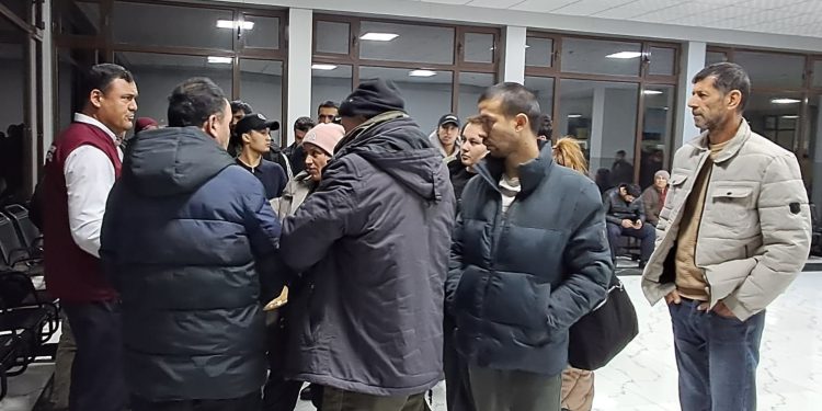 Продолжение разъяснительной работы в “Международном аэропорту Куляб”