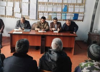 Вохӯрии судманд бо сокинони Ҷамоати деҳоти Рованди ноҳияи Ванҷ