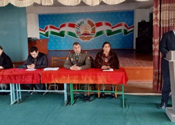 Плодотворная встреча в районе Деваштич