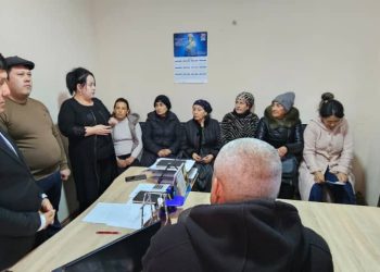 Идомаи корҳои фаҳмондадиҳӣ бо оилаи  муҳоҷирони меҳнатӣ дар корхонаву ташкилотҳо