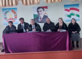 Вохӯрии судманд бо сокинони Ҷамоати деҳоти Қалъаи Дашт