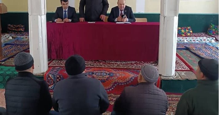 Мулоқоти судманд бо сокинони Ҷамоати деҳоти Пилдони ноҳияи Лахш