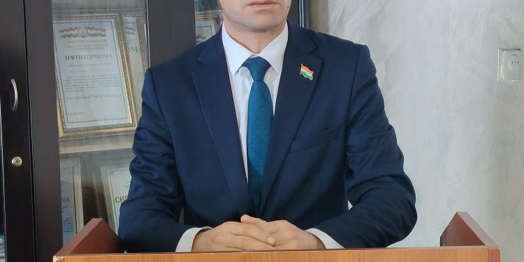 Послание — путь к светлому будущему. Разъяснили жителям Варзобского района Послание Главы государства